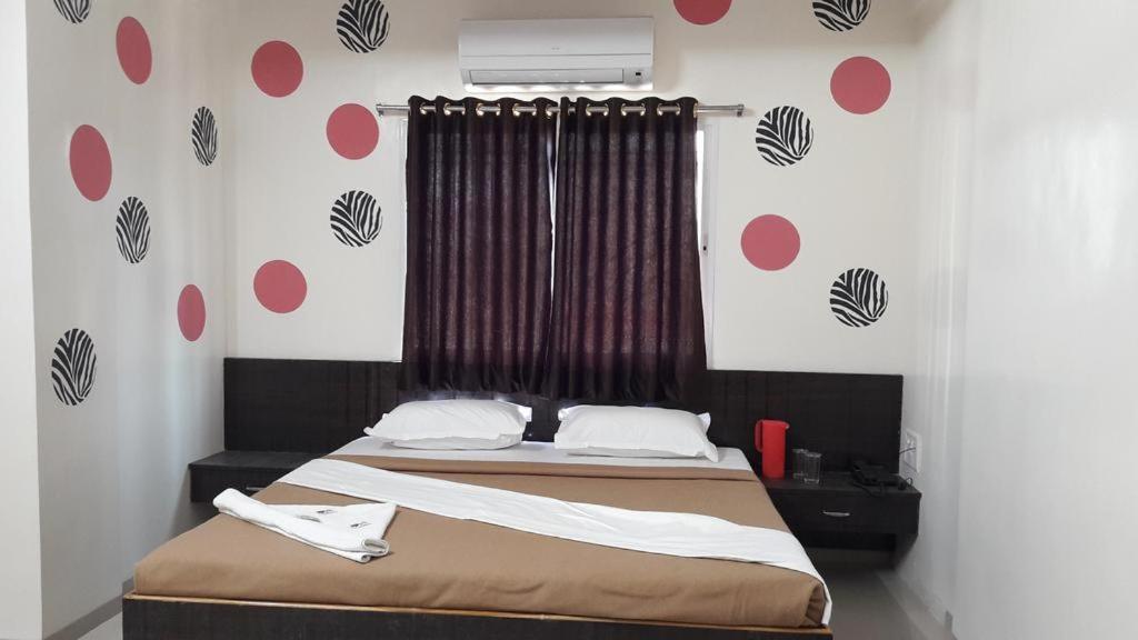 Hotel Royal Regency Aurangabad  Luaran gambar